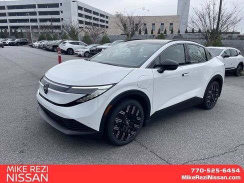 New 2026 Nissan Leaf Platinum+ w/ Cargo Package (Platinum+) image 5