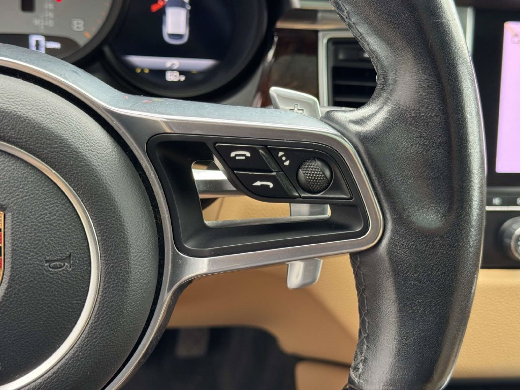 Used 2017 Porsche Macan S AWD/4WD image 11