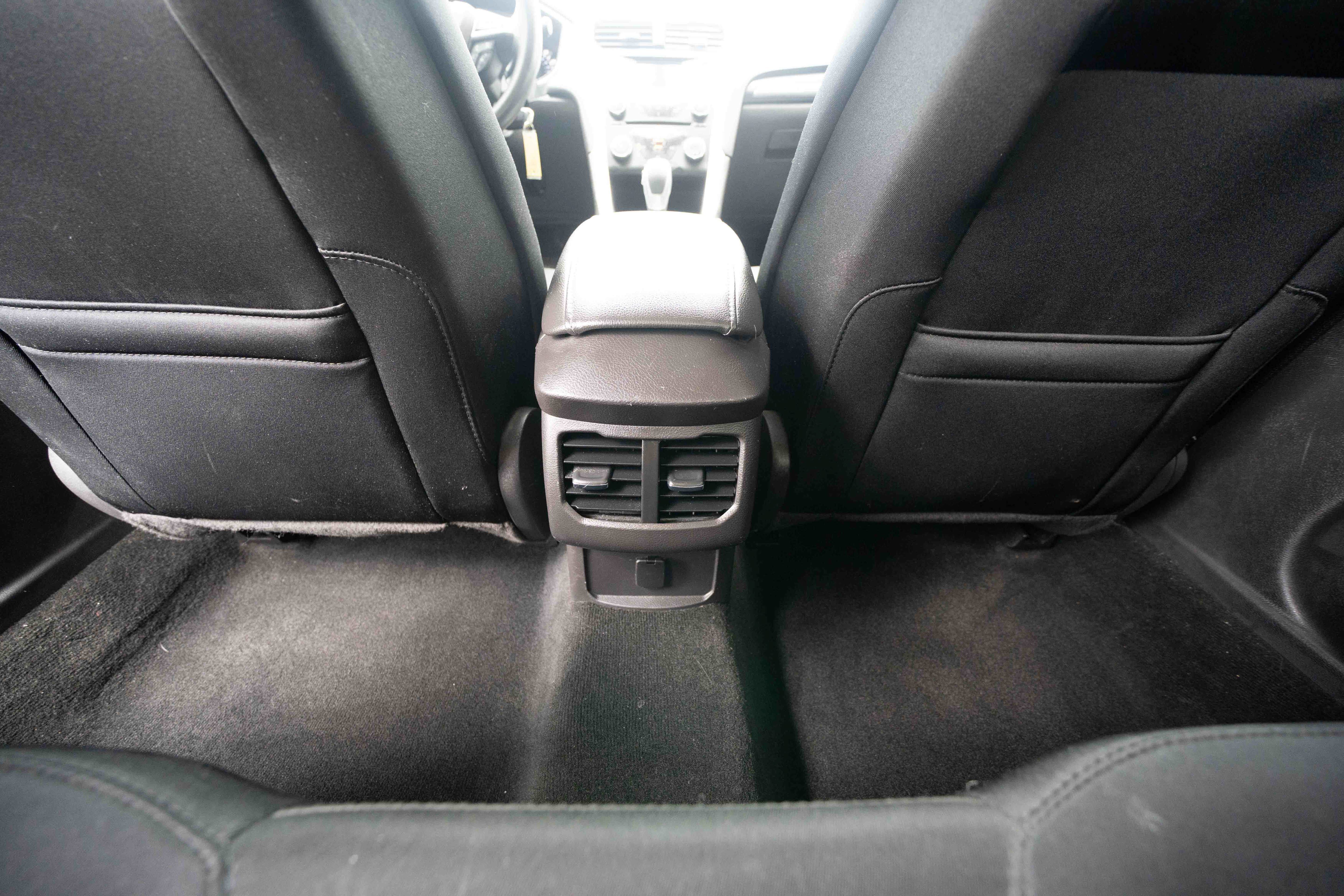 Used 2014 Ford Fusion SE FWD image 22