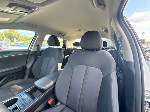 Used 2023 Kia K5 LXS image 24