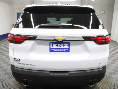 Used 2022 Chevrolet Traverse LT w/ LT Premium Package AWD/4WD image 37