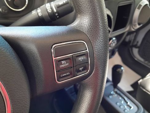 Used 2014 Jeep Wrangler Sport AWD/4WD image 15