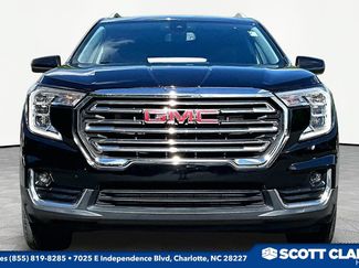 Used 2023 GMC Terrain SLT w/ LPO, Floor Liner Package FWD video 2
