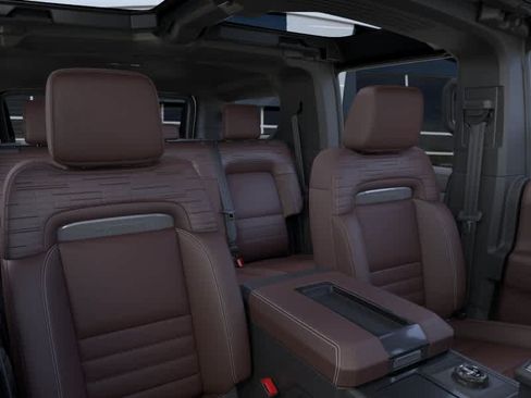 New 2026 GMC Hummer EV SUV w/ LPO, Sport Package AWD/4WD image 24