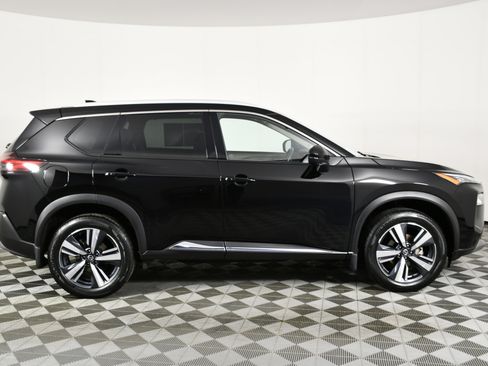 Used 2021 Nissan Rogue SL w/ Premium Package image 5