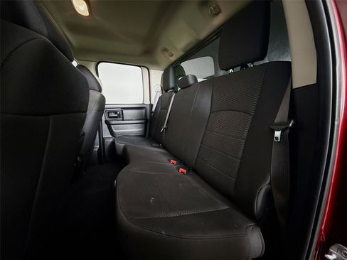 Used 2019 RAM 1500 Express w/ Express Value Package image 23