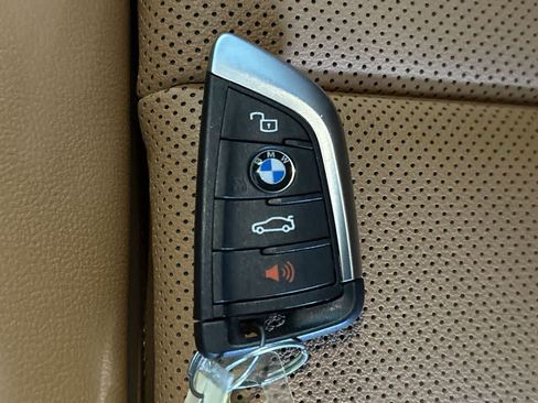Used 2024 BMW X3 xDrive30i w/ Convenience Package w/ZPA AWD/4WD image 27