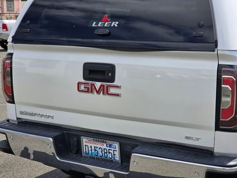 Used 2017 GMC Sierra 1500 SLT AWD/4WD image 13