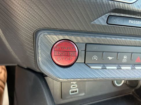 Used 2025 Ford Mustang Premium RWD image 16