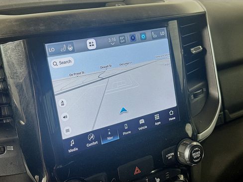 Used 2022 RAM 1500 Big Horn AWD/4WD image 21