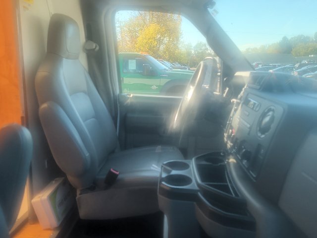 Used 2019 Ford E-350 and Econoline 350 Super Duty w/ Power Windows & Locks Group RWD image 3