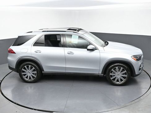 Used 2025 Mercedes-Benz GLE 450e 4MATIC w/ Winter Package image 51