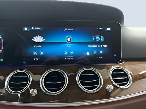 Certified 2022 Mercedes-Benz E 350 4MATIC Sedan image 20