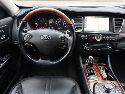 Used 2016 Kia K900 Luxury w/ Luxury VIP Package image 5