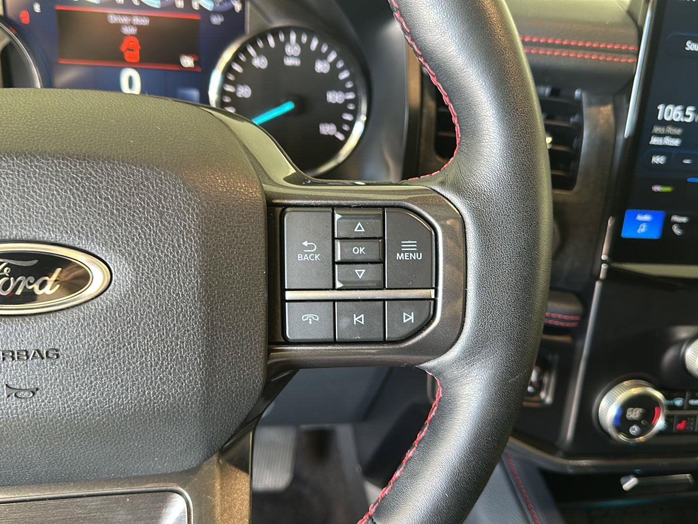 Used 2023 Ford Expedition Limited AWD/4WD image 13