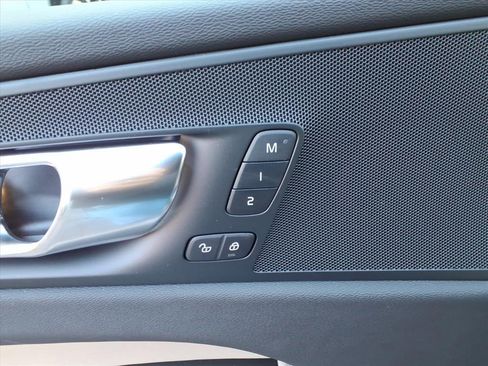 New 2026 Volvo XC60 B5 Plus w/ Protection Package Premier image 12