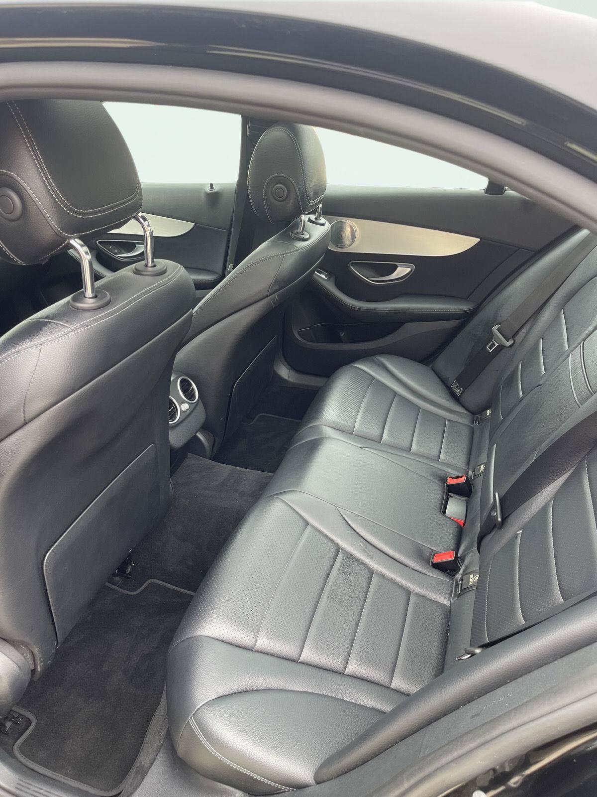 Used 2018 Mercedes-Benz C 300 Sedan image 3