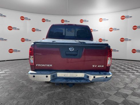 Used 2016 Nissan Frontier SV w/ SV Value Truck Package AWD/4WD image 6