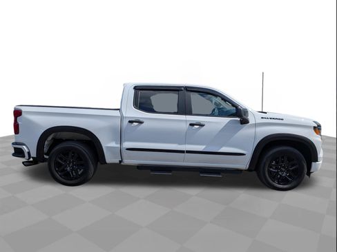 Certified 2023 Chevrolet Silverado 1500 Custom w/ LPO, Dark Essentials Package RWD image 3