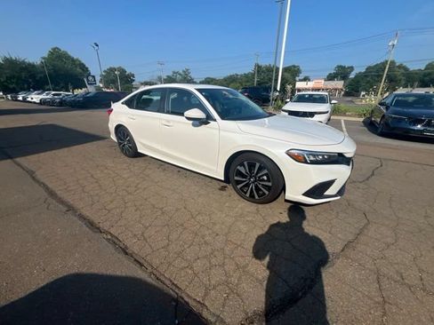 Used 2024 Honda Civic EX image 23