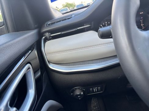 Used 2025 Jeep Compass Limited AWD/4WD image 35