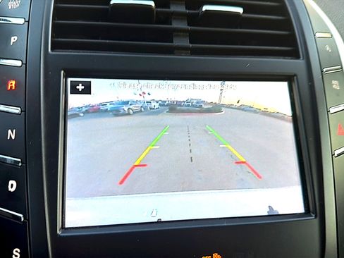 Used 2017 Lincoln MKC Select w/ Select Plus Package image 6