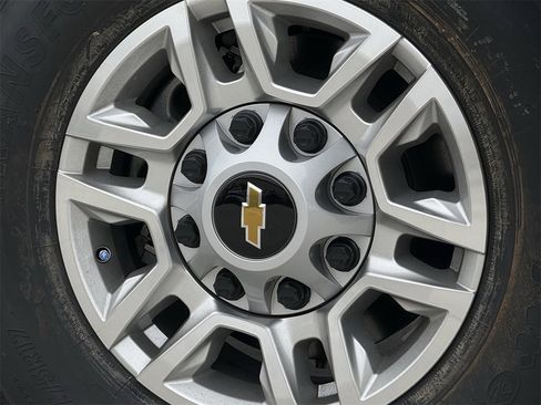 New 2026 Chevrolet Silverado 2500 W/T w/ WT Convenience Package image 9