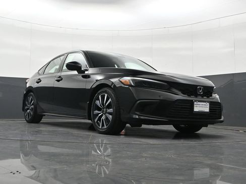 Used 2024 Honda Civic EX-L image 36