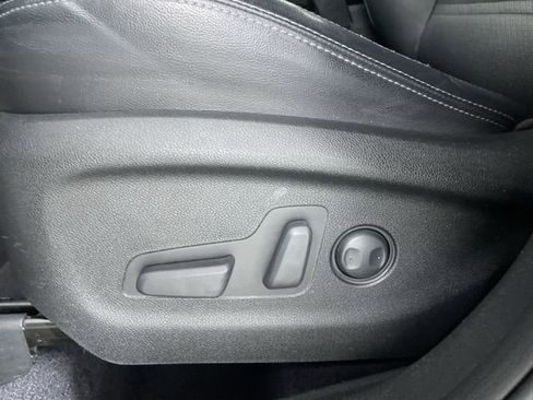 Used 2019 Kia Sorento EX image 34