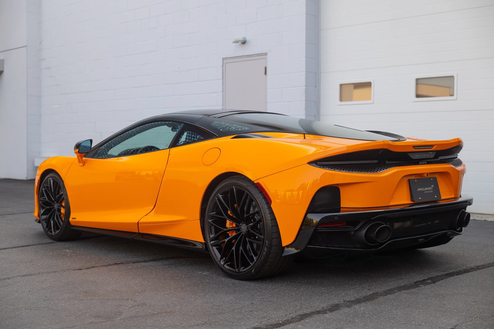 Used 2025 McLaren GTS RWD image 6