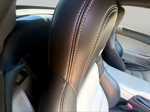 Used 2011 Chevrolet Corvette Grand Sport w/ Preferred Equipment Group RWD image 19