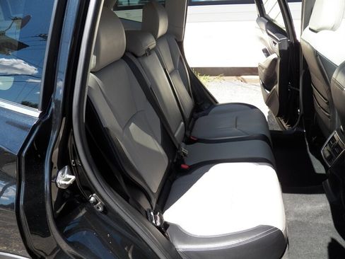Used 2019 Subaru Forester Limited AWD/4WD image 12