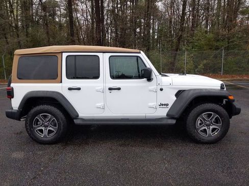Used 2020 Jeep Wrangler Unlimited Sport image 3
