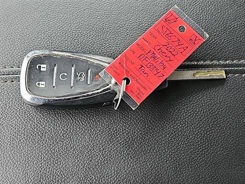 Used 2022 Chevrolet Malibu LT FWD image 39