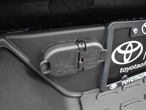 New 2025 Toyota Tacoma Tacoma Trailhunter image 18