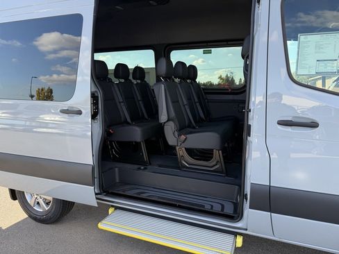 New 2025 Mercedes-Benz Sprinter 2500 image 21
