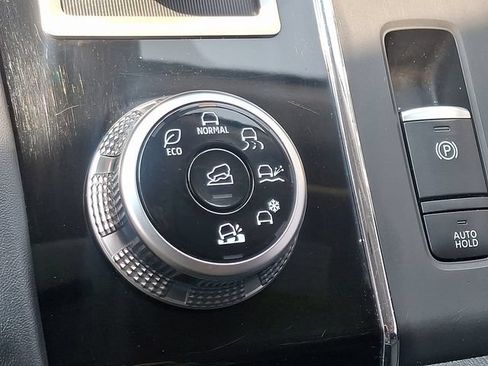 Used 2022 Mitsubishi Outlander ES AWD/4WD image 23