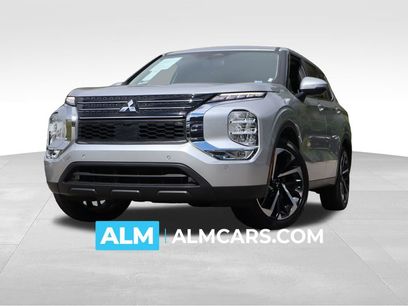 Used 2024 Mitsubishi Outlander SE