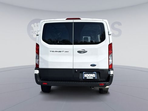 Used 2024 Ford Transit 250 Low Roof w/ Exterior Upgrade Package RWD image 5