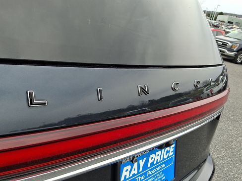 Certified 2023 Lincoln Aviator Black Label AWD/4WD image 32