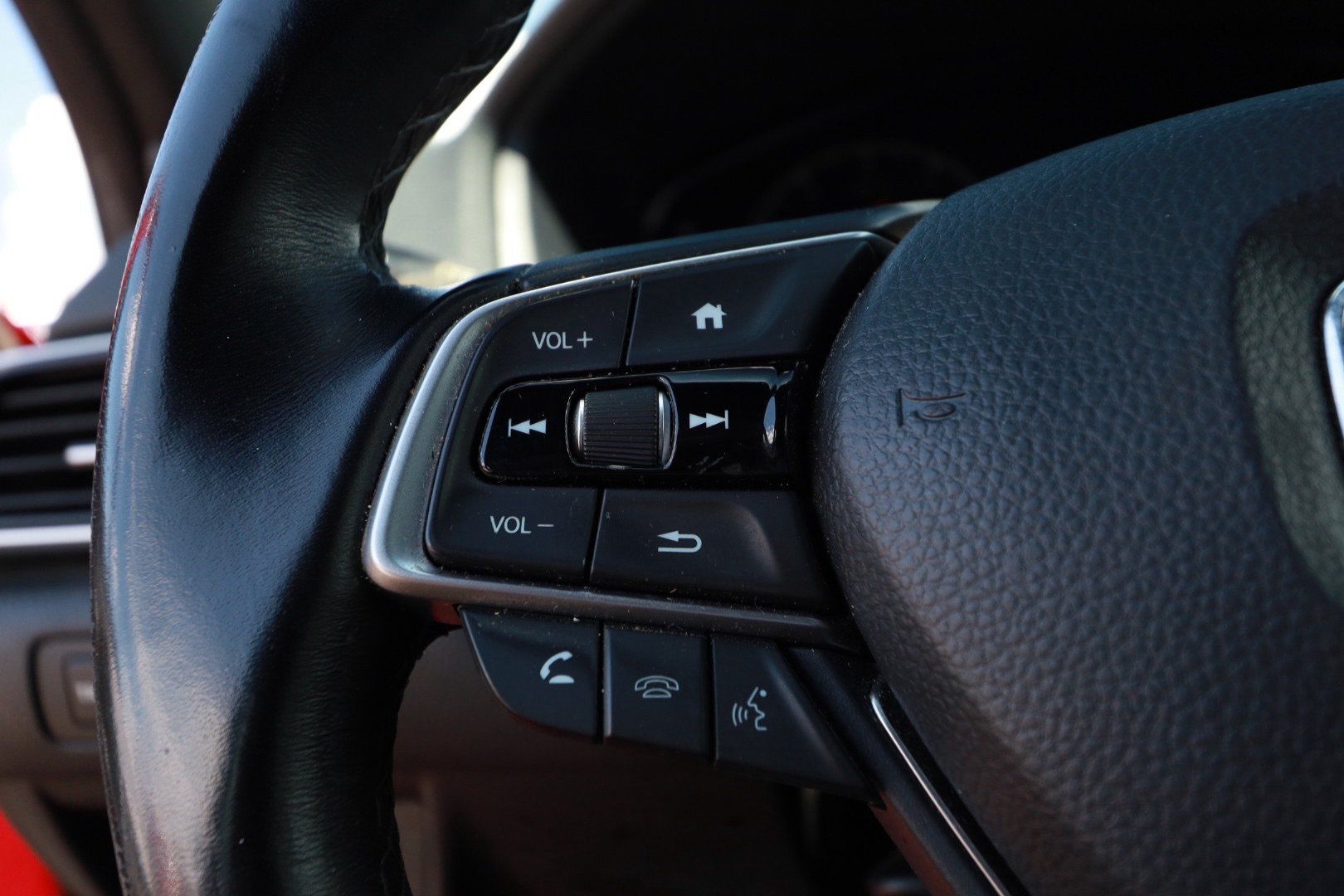 Used 2022 Honda Accord Sport image 11