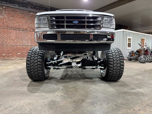 Used 1994 Ford Bronco XLT image 29