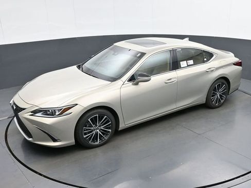 Certified 2025 Lexus ES 350 w/ Premium Package FWD image 43