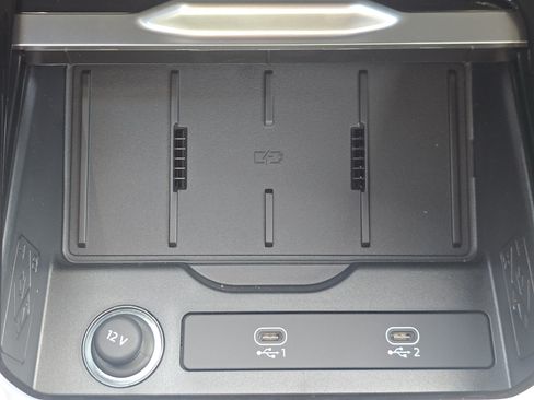 New 2026 Audi Q3 quattro 2.0T AWD/4WD image 13