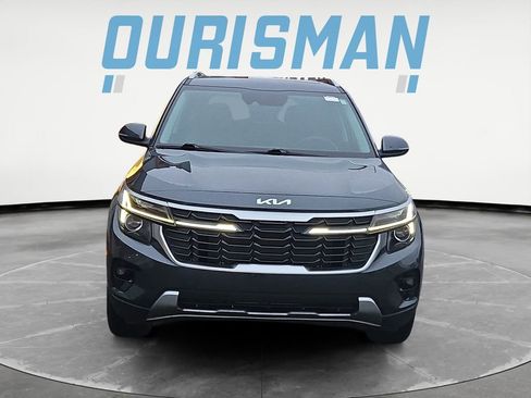 Used 2024 Kia Seltos EX image 8