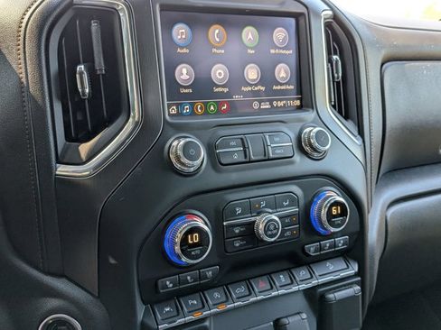 Used 2020 GMC Sierra 1500 AT4 w/ AT4 Premium Package AWD/4WD image 6