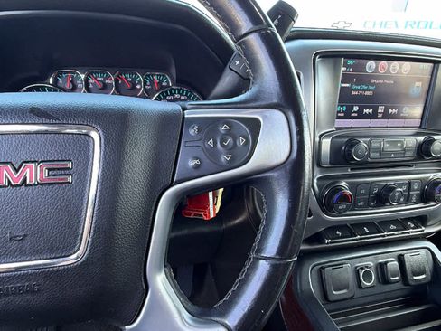 Used 2017 GMC Sierra 2500 SLT w/ Suspension Package, Off-Road AWD/4WD image 20