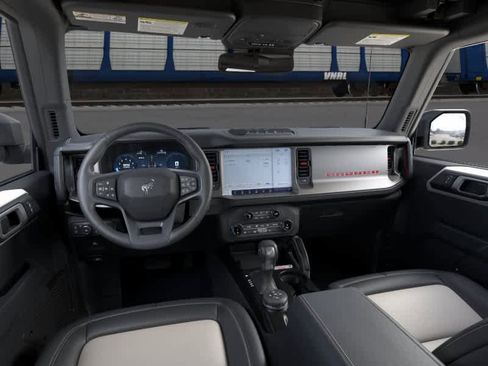 New 2026 Ford Bronco Outer Banks w/ Sasquatch Package AWD/4WD image 9