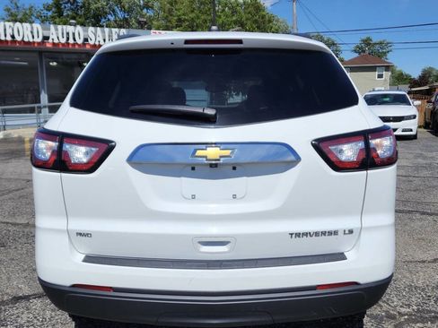 Used 2016 Chevrolet Traverse LS AWD/4WD image 12