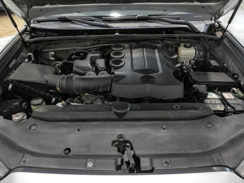 Used 2021 Toyota 4Runner SR5 Premium AWD/4WD image 76